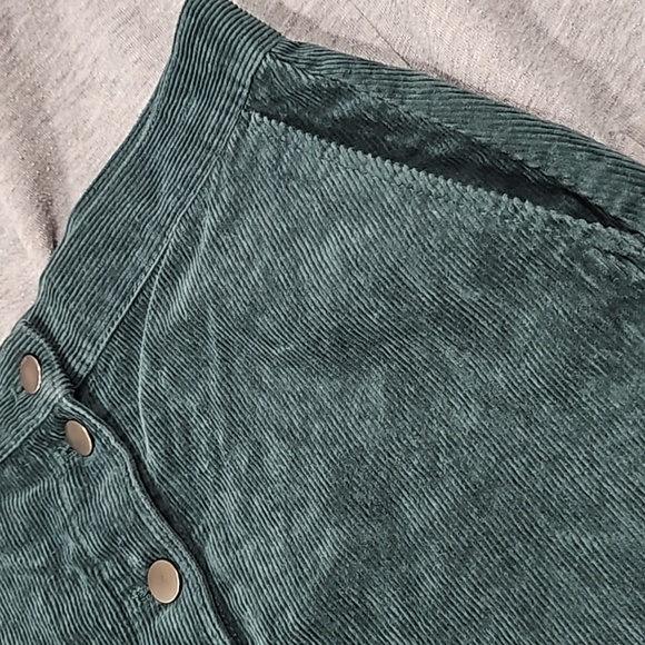 Uniqlo Cordoruy Mini Skirt - Picture 2 of 4